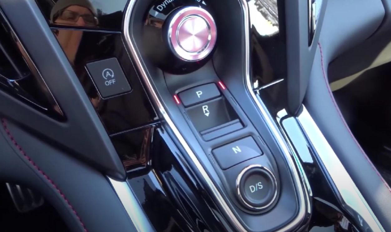 Push-Button Transmissions Best And Worst Car Trends, Automatic Seatbelts, Touchscreen-Only Controls, Pop-Up Headlights, Faux Engine Sounds Through The Speakers, Built-In Navigation Systems That Aged Terribly, Rear-Mounted Spare Tires On Compact Cars, Plastic Wood Grain Interior Trim, Push-Button Transmissions, Gimmicky Gullwing Doors On Everyday Models, Built-In DVD Players In The Age Of Tablets, Retractable Hardtops, Overly Sensitive Lane Departure Warnings, Apple CarPlay And Android Auto Integration, Hybrid Powertrains, Heads-Up Displays, Heated And Ventilated Seats, Lane-Keeping Assist, Keyless Entry And Push-To-Start, Parking Sensors, Wireless Charging Pads, Automatic Rain-Sensing Wipers, Hands-Free Liftgates, Blind Spot Monitoring