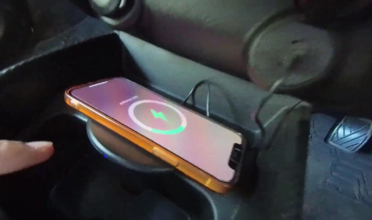 Wireless Charging Pads Best And Worst Car Trends, Automatic Seatbelts, Touchscreen-Only Controls, Pop-Up Headlights, Faux Engine Sounds Through The Speakers, Built-In Navigation Systems That Aged Terribly, Rear-Mounted Spare Tires On Compact Cars, Plastic Wood Grain Interior Trim, Push-Button Transmissions, Gimmicky Gullwing Doors On Everyday Models, Built-In DVD Players In The Age Of Tablets, Retractable Hardtops, Overly Sensitive Lane Departure Warnings, Apple CarPlay And Android Auto Integration, Hybrid Powertrains, Heads-Up Displays, Heated And Ventilated Seats, Lane-Keeping Assist, Keyless Entry And Push-To-Start, Parking Sensors, Wireless Charging Pads, Automatic Rain-Sensing Wipers, Hands-Free Liftgates, Blind Spot Monitoring
