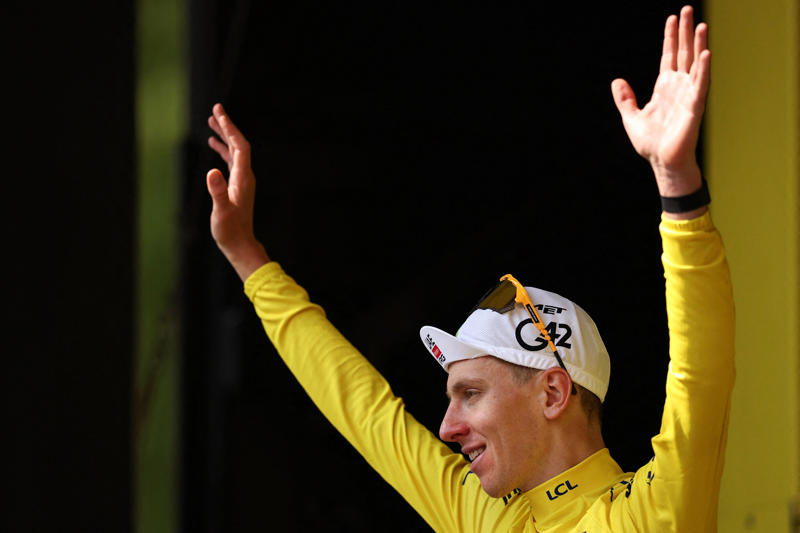 Tour de France Stage 16 LIVE, Split in the breakaway, Geraint Thomas' final Tour, 36 riders in the break, Vingegaard on breaking Pogacar, Milan's points jersey in danger, Original breakaway brought back, Lipowitz leads fight for final podium place, Weather check, 'You cannot hide' on Mont Ventoux - Jonas Vingegaard, Delettre in no-man's-land, Roglic at the back, UAE keep watch, Pogacar into the KOM lead?, Trio up the road, Attacks everywhere, Flag drop, Vingegaard willing to sacrifice second place to go for yellow, Van der Poel's exit continues mixed Tour for Alpecin-Deceuninck, Mathieu van der Poel forced to abandon Tour de France with pneumonia, Neutralised start, Stage 16 prediction, Stage 16 preview, Movers and shakers on GC, Tadej Pogacar - 'Beyond happiness', 'I was so happy I forgot to celebrate' - Tim Wellens, General classification after stage 15, Stage 15 results, Stage 15 report, Stage 16 start time, Stage 16 route map and profile, Stage 16 preview, Good morning