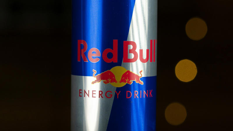4. Energy Drinks 1. Processed Meats, 2. Packaged Baked Goods, 3. Sugary Breakfast Cereals, 4. Energy Drinks, 5. Processed Cheese & Cheese Products, 6. Frozen Chicken Nuggets, 7. Artificial Coffee Creamers, 8. Pop-Tarts, 9. Instant Noodles, 10. Soda, 1. Popcorn, 2. Canned Fish, 3. Canned Beans, 4. Tofu & Tempeh, 5. High-Fiber Breakfast Cereals, 6. Pickles, 7. Frozen Vegetables, 8. Dried Fruits, 9. Frozen Fruit, 10. Whole Grain Crackers