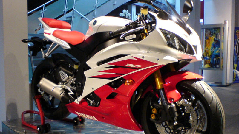 3. Yamaha YZF-R6 1. 2004 Yamaha FZ6, 2. 1998 Yamaha YZF-R1, 4. 2021 Yamaha MT-09, 5. Yamaha Road Star (Early 2000s), 6. 2007 Yamaha V Star 1100, 7. 2000 Yamaha V Star 650, 8. Yamaha Super Tenere 1200, 9. Early Yamaha FZ6 Models (2004–2006), 10. 2017 Yamaha YZF-R1, 1. Yamaha YZF-R1 (2015–Present), 2. Yamaha MT-09, 3. Yamaha YZF-R6, 4. Yamaha MT-10, 5. Yamaha YZF-R3, 6. Yamaha Tracer 9, 7. Yamaha FZR750R OW01, 8. Yamaha XV750 Virago, 9. Yamaha XSR900, 10. Yamaha XT500