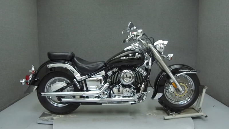 7. 2000 Yamaha V Star 650 1. 2004 Yamaha FZ6, 2. 1998 Yamaha YZF-R1, 4. 2021 Yamaha MT-09, 5. Yamaha Road Star (Early 2000s), 6. 2007 Yamaha V Star 1100, 7. 2000 Yamaha V Star 650, 8. Yamaha Super Tenere 1200, 9. Early Yamaha FZ6 Models (2004–2006), 10. 2017 Yamaha YZF-R1, 1. Yamaha YZF-R1 (2015–Present), 2. Yamaha MT-09, 3. Yamaha YZF-R6, 4. Yamaha MT-10, 5. Yamaha YZF-R3, 6. Yamaha Tracer 9, 7. Yamaha FZR750R OW01, 8. Yamaha XV750 Virago, 9. Yamaha XSR900, 10. Yamaha XT500