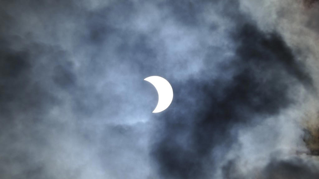 Is there a solar eclipse on August 2, 2025? When is the solar eclipse 2027?, Where can you see the 2027 total solar eclipse?, How long will the solar eclipse 2027 be?, Why is this a big deal?, Is there a solar eclipse on August 2, 2025?, When is the next solar eclipse?
