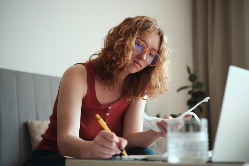 How much do you need to save by age 30?, How much do Brits have saved on average for their age? , How much is the State Pension?, How much do you need for a comfortable retirement?