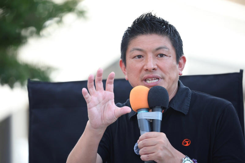 ■党組織のあり方や運営システムを提案した“守り神”, ■「あんたは皇室について何を学んだんだ」と問い詰めると…, ■選挙戦略はSNSではなくポスターだった, ■秋口あたりから国会活動でボロが出てくる？