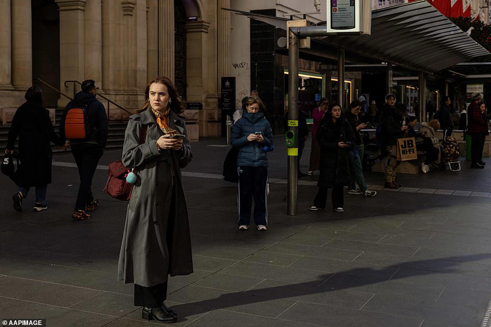 Series of powerful cold fronts to hit Australia
