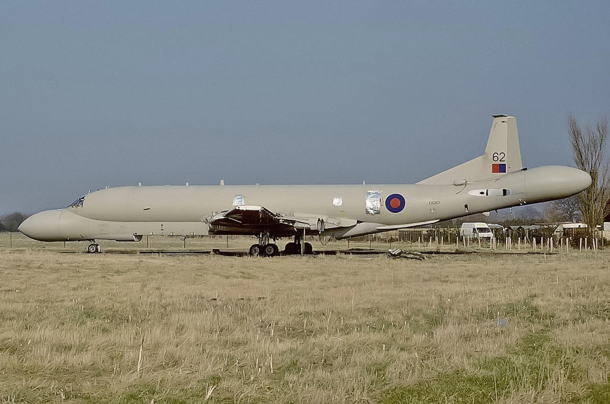 7: British Aerospace Nimrod AEW. 3 10: Fairchild Republic A-10 Thunderbolt II, 9: Burnelli UB-14, 8: Boeing X-32, 7: British Aerospace Nimrod AEW. 3, 6: Aviation Traders ATL-98 Carvair, 5: Airbus BelugaST, 4: Transavia PL-12 Airtruk, 3: Stipa-Caproni, 2: McDonnell XF-85 Goblin, 1: PZL M-15 Belphegor