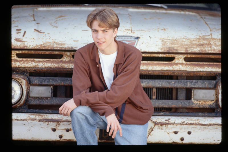 Jonathan Brandis (1976–2003) Lived fast and died young, James Dean (1931–1955), River Phoenix (1970–1993), Heath Ledger (1979–2008), Jean Harlow (1911–1937), Anton Yelchin (1989–2016), Sharon Tate (1943–1969), Brad Renfro (1982–2008), Brittany Murphy (1977–2009), Jonathan Brandis (1976–2003), Corey Haim (1971–2010), Aaliyah (1979–2001), Tupac Shakur (1971–1996), Brandon Lee (1965–1993)