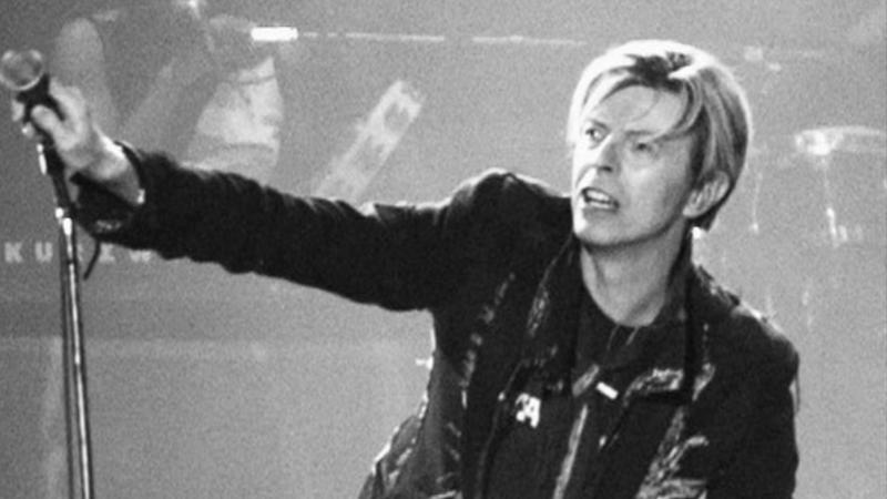 10. 1. "Save a Prayer" by Duran Duran (1982), 2. "Under the Milky Way" by The Church (1988), 3. "Oblivious" by Aztec Camera (1983), 4. "Rip It Up" by Orange Juice (1983), 5. "Echo Beach" by Martha and the Muffins (1980), 6. "Love My Way" by The Psychedelic Furs (1982), 7. "Twist in My Sobriety" by Tanita Tikaram (1988), 8. "Christian" by China Crisis (1982), 9. "Ship of Fools" by World Party (1987), 10. "This Is Not America" by David Bowie and Pat Metheny Group (1985), 1. "Thriller" by Michael Jackson (1982), 2. "Sweet Child o' Mine" by Guns N' Roses (1987), 3. "Don't Stop Believin'" by Journey (1981), 4. "Africa" by Toto (1982), 5. "Every Breath You Take" by The Police (1983), 6. "With or Without You" by U2 (1987), 7. "Billie Jean" by Michael Jackson (1982), 8. "Tainted Love" by Soft Cell (1981), 9. "Livin' on a Prayer" by Bon Jovi (1986), 10. "Take on Me" by a-ha (1985)