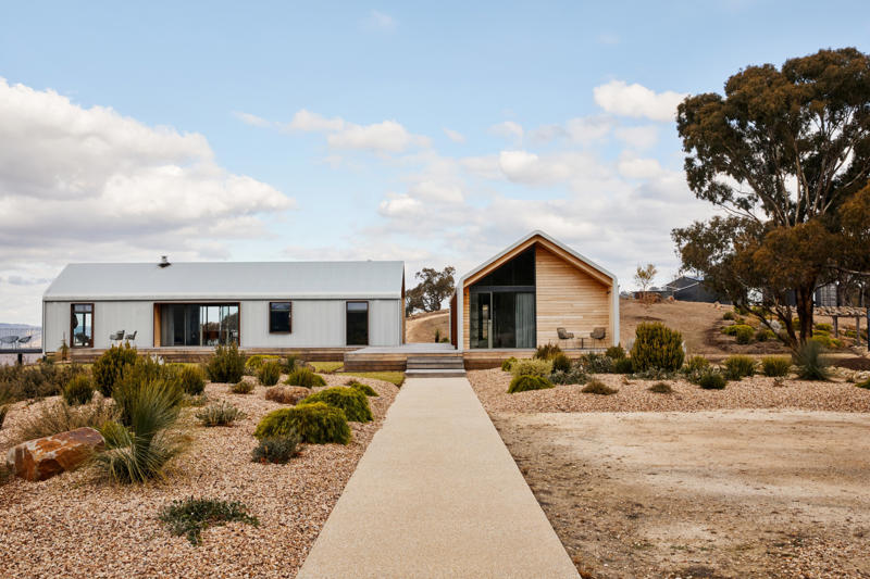 What are some of the key design elements of barn houses?, 26 modern barn house ideas to inspire,      Two barn-style houses   ,      The Little Red Barn   ,      Port Farm   ,      An eco-friendly family home   ,      A West Gippsland barn house   ,      The Barn at Rangeview   ,      The classic barn-style house   ,      The Byron Bay barn house   ,      A Queensland pool house   ,      The Highlands Black Barn   ,      A cosy country farmhouse   ,      Two barns on a biodynamic farm   ,      A historic homestead in South Australian wine country   ,      A modern Dutch-style barn   ,      The Sir George   ,      A barn-style home in the Wolgan Valley   ,      A European-inspired shed   ,      The über shed   ,      Modern barn home   ,      A barn conversion   ,      An 1880s farmhouse   ,      The Shed in Gerroa   ,      Barn-style beach house   ,      A barn house with waterfront views    ,      A charming family barn home   ,      A barn-style homestead   , What is the difference between a barndo and barn-style house?, Are barn-style houses cheap to build?
