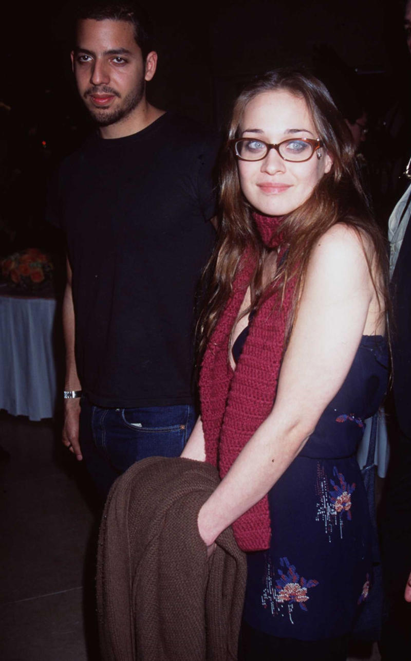Fiona Apple '90s fashion icons: then and now, Gwen Stefani, Sarah Jessica Parker, Backstreet Boys, Christina Aguilera, Spice Girls, Courtney Love, Mary-Kate and Ashley Olsen, Will Smith, Karyn Parsons, Gabrielle Union, Lisa Bonet, Alicia Silverstone, Brandy Norwood, Drew Barrymore, Naomi Campbell, Liv Tyler, Winona Ryder, Jennifer Aniston, Jennifer Anniston, Uma Thurman, Christina Applegate, Claire Danes, Kate Moss, Fiona Apple, Janet Jackson