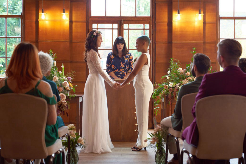 4. Causing a distraction 1. Showing up late, 2. Bringing a plus one without asking, 2. Wearing the same colour as the bridal party, 3. Disrespecting religious rituals, 4. Causing a distraction, 5. Interrupting the speeches, 7. Not buying a present, 8. Being the person who complains