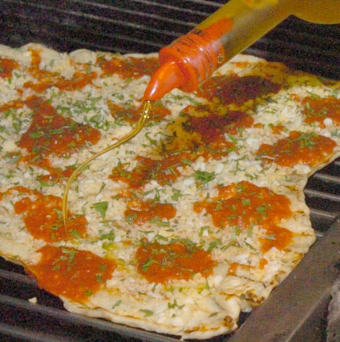 The dough, Grilled Pizza , Ready the dough for grilling , Grilling