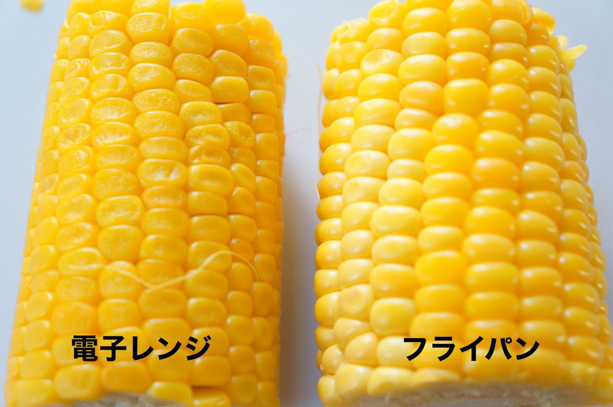 おいしいとうもろこしの選び方, 鮮度をキープする簡単な保存方法, とうもろこしの茹で方〜フライパン編〜, とうもろこしの茹で方〜電子レンジ編〜, フライパンと電子レンジ。加熱具合を比較すると…, 食べきれなかったときの保存方法, 夏ならではの味。茹でたてのとうもろこしにかぶりつこう！