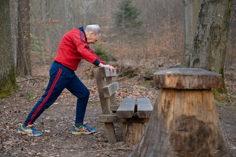 Middle age health, Supplements, How much physical activity do you need?, Start slowly, Moderate aerobic activities, Vigorous aerobic activities, Find something you really enjoy, Find a fitness partner, Set a goal, Flexibility, Restorative sleep