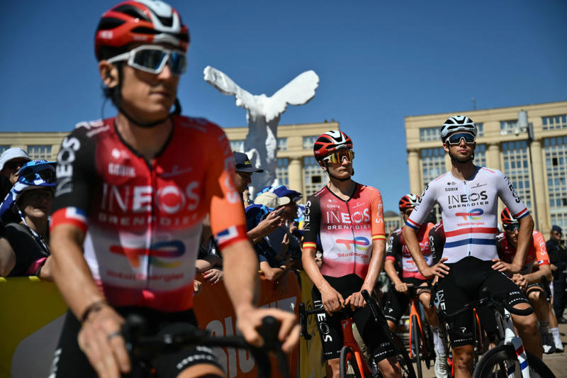 Tour de France Stage 16 LIVE, Split in the breakaway, Geraint Thomas' final Tour, 36 riders in the break, Vingegaard on breaking Pogacar, Milan's points jersey in danger, Original breakaway brought back, Lipowitz leads fight for final podium place, Weather check, 'You cannot hide' on Mont Ventoux - Jonas Vingegaard, Delettre in no-man's-land, Roglic at the back, UAE keep watch, Pogacar into the KOM lead?, Trio up the road, Attacks everywhere, Flag drop, Vingegaard willing to sacrifice second place to go for yellow, Van der Poel's exit continues mixed Tour for Alpecin-Deceuninck, Mathieu van der Poel forced to abandon Tour de France with pneumonia, Neutralised start, Stage 16 prediction, Stage 16 preview, Movers and shakers on GC, Tadej Pogacar - 'Beyond happiness', 'I was so happy I forgot to celebrate' - Tim Wellens, General classification after stage 15, Stage 15 results, Stage 15 report, Stage 16 start time, Stage 16 route map and profile, Stage 16 preview, Good morning