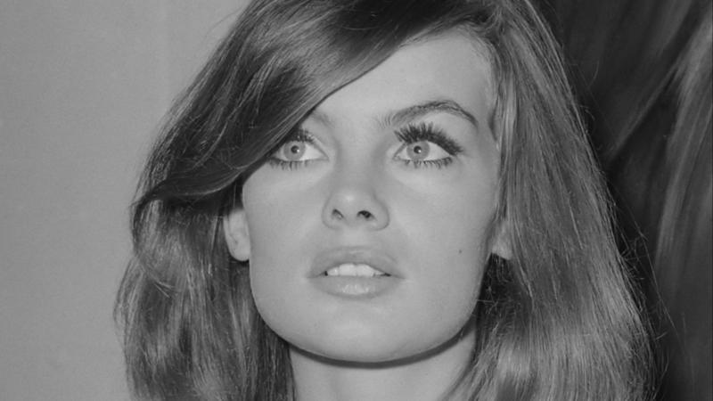 7. 1960s: Mod-ern Makeup 1. 1900s: Less Is More, 2. 1910s: On & Off-Stage, 3. 1920s: Film Stars & Flappers, 4. 1930s: Glitz & Glam, 5. 1940s: Pretty & Patriotic, 6. 1950s: Femme Fatale, 7. 1960s: Mod-ern Makeup, 8. 1970s: Hippy Dippy, 9. 1970s: Disco Divas, 10. 1980s: Material Girls, 11. 1980s: Back In Black, 12. 1990s: Au Naturale, 13. 1990s: Grunge Chic, 14. 1990s: All That Glitters, 15. 2000s: Ice Queen, 16. 2000s: So Emotional, 17. 2010s: Insta-Beauty, 18. 2010s: Matte Is More, 19. 2020s: Graphic Prints, 20. 2020s: Clean Girl