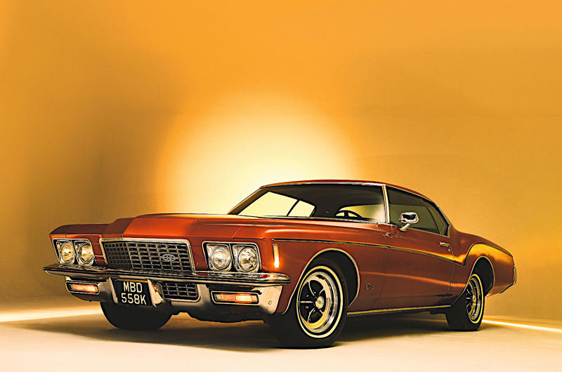 Citroen: 3.0 litres, Subaru: 3.6 litres, Acura: 3.7 litres, Honda: 3.9 litres, Volvo: 4.4 litres, Lancia: 4.9 litres, Land Rover: 5.0 litres, Infiniti: 5.6 litres, Nissan: 5.6 litres, Lexus: 5.7 litres, Toyota: 5.7 litres, Porsche: 5.7 litres, Opel: 6.0 litres, Jaguar: 6.0 litres, Maserati: 6.0 litres, Saab: 6.0 litres, Volkswagen: 6.0 litres, McLaren: 6.1 litres, Vauxhall: 6.2 litres, Alfa Romeo: 6.3 litres, Audi: 6.3 litres, Ferrari: 6.5 litres, Lamborghini: 6.5 litres, AMC: 6.6 litres, Hummer: 6.6 litres, BMW: 6.75 litres, Fiat: 6.8 litres, Aston Martin: 7.3 litres, Buick: 7.5 litres, Ford: 7.5 litres, Oldsmobile: 7.5 litres, Pontiac: 7.5 litres, Lincoln: 7.6 litres, Mercedes-Benz: 7.7 litres, Rolls-Royce: 7.7 litres, Bentley: 8.0 litres, Chevrolet: 8.1 litres, Cadillac: 8.2 litres, Chrysler/Dodge: 8.4 litres, Renault: 9.1 litres, Peugeot: 11.1 litres, Bugatti: 12.8 litres