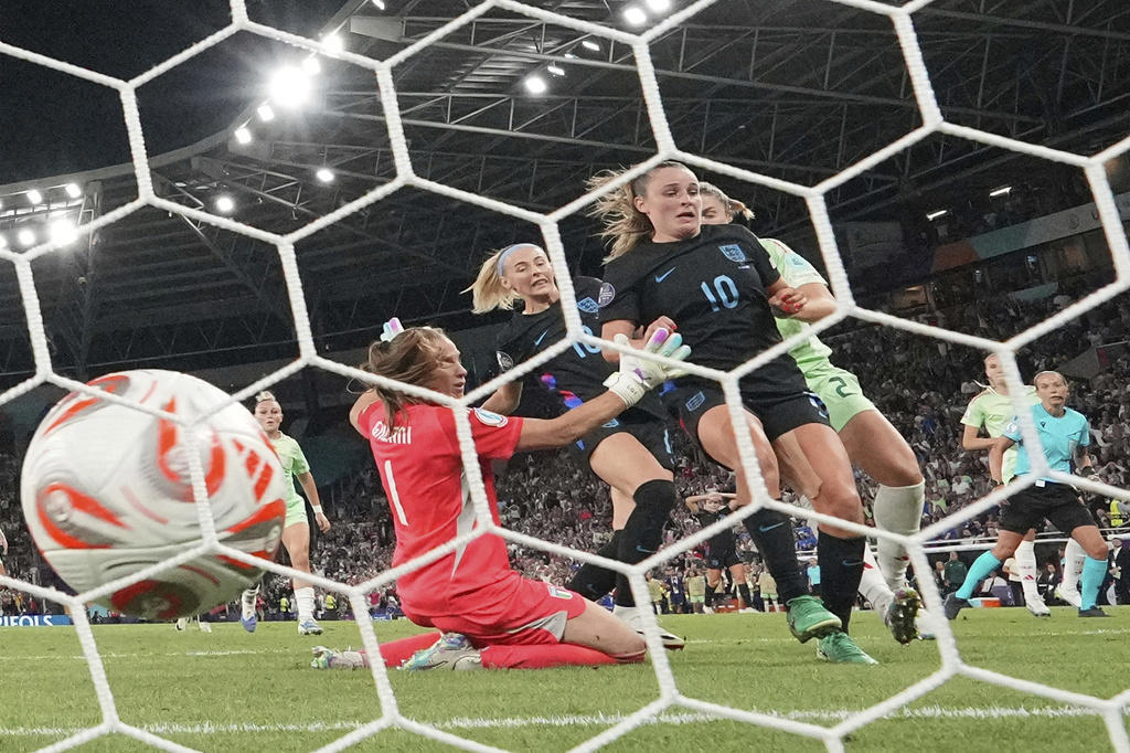England escapes, England’s wild ride, Supersub Agyemang, Carter’s return