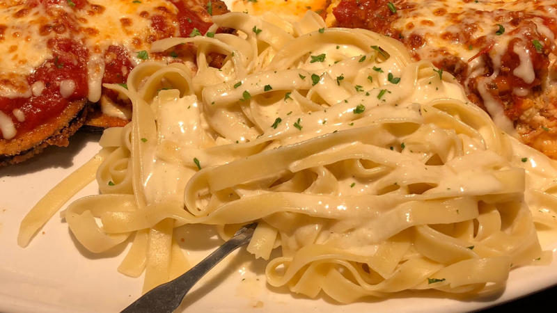 1. Eggplant Parmigiana, 2. Lasagna Classico, 3. Tour Of Italy, 4. Capellini Pomodoro, 5. Fried Mozzarella, 6. Sausage-Stuffed Giant Rigatoni, 7. Herb-Grilled Salmon, 8. Fettuccine Alfredo, 9. Chicken Alfredo, 10. Minestrone Soup, 1. Chicken And Gnocchi Soup, 2. Shrimp Scampi, 3. Chicken Tortelloni Alfredo, 4. Chicken Parmigiana, 5. Five-Cheese Ziti Al Forno, 6. Zuppa Toscana, 7. Chicken And Shrimp Carbonara, 8. Breadsticks, 9. Toasted Ravioli, 10. Lasagna Fritta