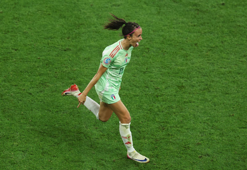 England v Italy LIVE: Latest Women's Euro 2025 updates , England reach Euro 2025 final after thrilling comeback, England reach Euro 2025 final after thrilling comeback, FULL TIME! England 2-1 Italy, The celebrations begin, FULL TIME! England 2-1 Italy, FULL TIME! England 2-1 Italy, ET Full-time! England 2-1 Italy, ET England 2-1 Italy, ET England 2-1 Italy, ET England 2-1 Italy, GOAL! England 2-1 Italy (Chloe Kelly, 119'), ET England 1-1 Italy, ET England 1-1 Italy, OH MY GOODNESS, ET England 1-1 Italy, ET England 1-1 Italy, ET England 1-1 Italy, ET England 1-1 Italy, ET England 1-1 Italy, ET Second half! England 1-1 Italy, One last push from England, ET Half-time! England 1-1 Italy, ET England 1-1 Italy, ET England 1-1 Italy, ET England 1-1 Italy, ET England 1-1 Italy, ET England 1-1 Italy, ET England 1-1 Italy, ET England 1-1 Italy, England 1-1 Italy, Full-time! England 1-1 Italy, Michelle Agyemang are you joking, GOAL! England 1-1 Italy (Michelle Agyemang, 90+6'), WOOOOOOOOOOWWWWWW W, England 0-1 Italy, Hannah Hampton is going up, England 0-1 Italy, England 0-1 Italy, England 0-1 Italy, England 0-1 Italy, England 0-1 Italy, More changes coming for England, England 0-1 Italy, 'Angst is beginning to set in', England 0-1 Italy, England 0-1 Italy, England 0-1 Italy, England 0-1 Italy, England 0-1 Italy, England 0-1 Italy, England 0-1 Italy, England 0-1 Italy, England 0-1 Italy, England 0-1 Italy, England 0-1 Italy, Bonansea gives Italy slender lead, 'Wiegman needs another rescue', Half-time! England 0-1 Italy, England 0-1 Italy, England 0-1 Italy, England 0-1 Italy, GOAL! England 0-1 Italy (Barbara Bonansea, 33'), England 0-0 Italy, England 0-0 Italy, England 0-0 Italy, England 0-0 Italy, England 0-0 Italy, England 0-0 Italy