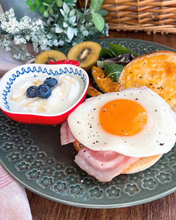 「朝ごはん」は心と体を整える大切な時間, お気に入り「ごちそうパン」レシピ2つ, からだ目覚める「ミニトマトのグリルトースト」レシピ, 甘さ控えめ「ココアのフレンチトースト」レシピ, 【プロフィール】みぃ*さん／会社員, 朝時間アンバサダーとは