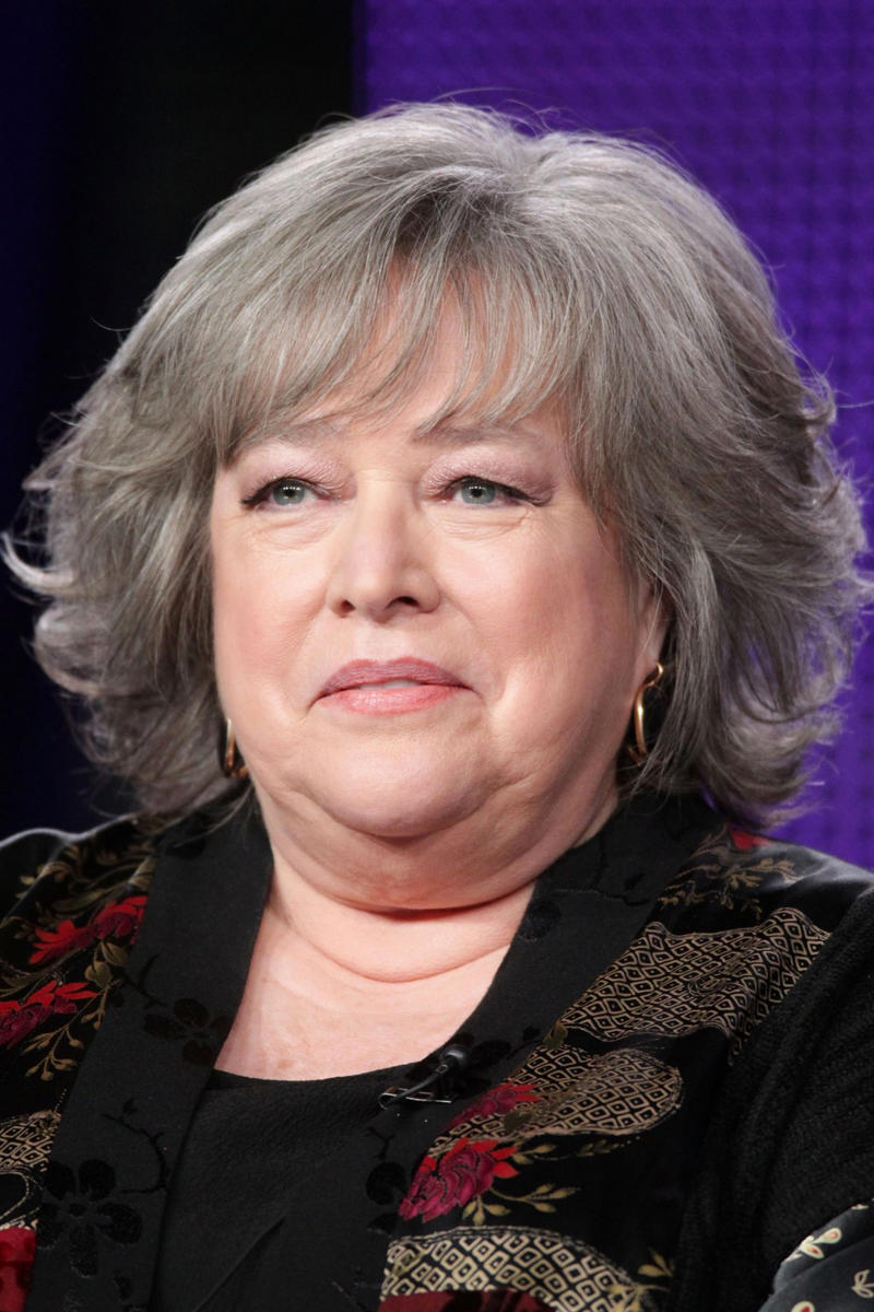 'Matlock' star Kathy Bates and her astounding weight loss, A new figure, a new gig, When illness became a turning point, Scared straight, Taking charge, Breaking point on set, Early days in New York, Her big breaks, Carving her place in theatre, Recognized for her work, A string of blockbusters, Academy Award for Best Actress, The perks of not being a beauty queen, Etching her name into cinema, After the turn of the century, A second wind, Kathy Bates isn't slowing down, Acting is her "life force", Looking ahead, It's not about "willpower", A mindful eating trick that worked