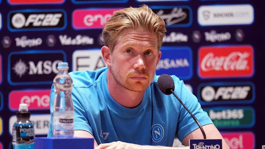 25. Dejan Kulusevski, 24. Alex Baena, 23. Bernardo Silva, 22. Pedro Goncalves, 21. Paulo Dybala, 20. Justin Kluivert, 19. Fermin Lopez, 18. Kevin De Bruyne, 17. Charles De Ketelaere, 16. Phil Foden, 15. Morgan Rogers, 14. Oihan Sancet, 13. Eberechi Eze, 12. Isco, 11. Morgan Gibbs-White, 10. Dominik Szoboszlai, 9. Rayan Cherki, 8. Xavi Simons, 7. Martin Odegaard, 6. Dani Olmo, 5. Bruno Fernandes, 4. Cole Palmer, 3. Florian Wirtz, 2. Jamal Musiala, 1. Jude Bellingham