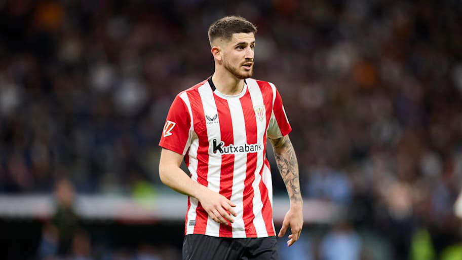 25. Dejan Kulusevski, 24. Alex Baena, 23. Bernardo Silva, 22. Pedro Goncalves, 21. Paulo Dybala, 20. Justin Kluivert, 19. Fermin Lopez, 18. Kevin De Bruyne, 17. Charles De Ketelaere, 16. Phil Foden, 15. Morgan Rogers, 14. Oihan Sancet, 13. Eberechi Eze, 12. Isco, 11. Morgan Gibbs-White, 10. Dominik Szoboszlai, 9. Rayan Cherki, 8. Xavi Simons, 7. Martin Odegaard, 6. Dani Olmo, 5. Bruno Fernandes, 4. Cole Palmer, 3. Florian Wirtz, 2. Jamal Musiala, 1. Jude Bellingham