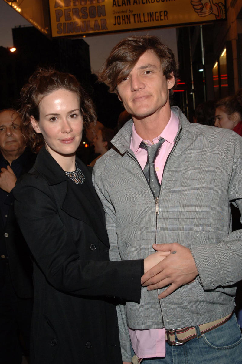 More than a friendship Pedro Pascal - mega star, But it hasn't always been easy, A dire situation, 15 years of rejections, He was Eddie (one episode), You'll find Pedro Balmaceda in the credits, A lasting friendship, More than a friendship, Through thick and thin