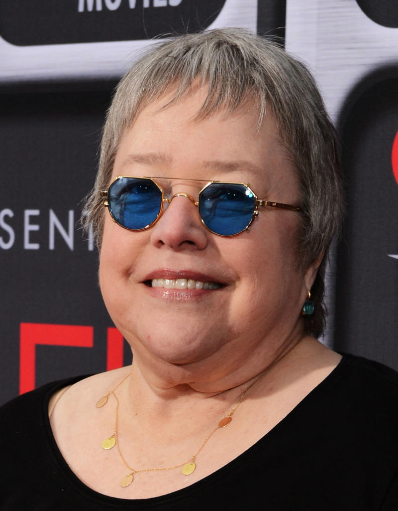 Taking charge 'Matlock' star Kathy Bates and her astounding weight loss, A new figure, a new gig, When illness became a turning point, Scared straight, Taking charge, Breaking point on set, Early days in New York, Her big breaks, Carving her place in theatre, Recognized for her work, A string of blockbusters, Academy Award for Best Actress, The perks of not being a beauty queen, Etching her name into cinema, After the turn of the century, A second wind, Kathy Bates isn't slowing down, Acting is her "life force", Looking ahead, It's not about "willpower", A mindful eating trick that worked