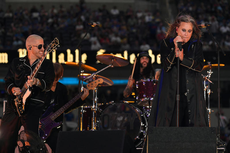 An agent of change, Ozzy solo, Struggles and controversies, Ozzy and me
