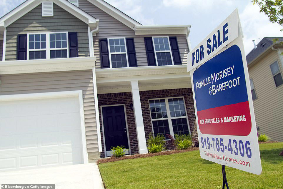 US neighborhoods filled with 'for sale' signs as homes flood market