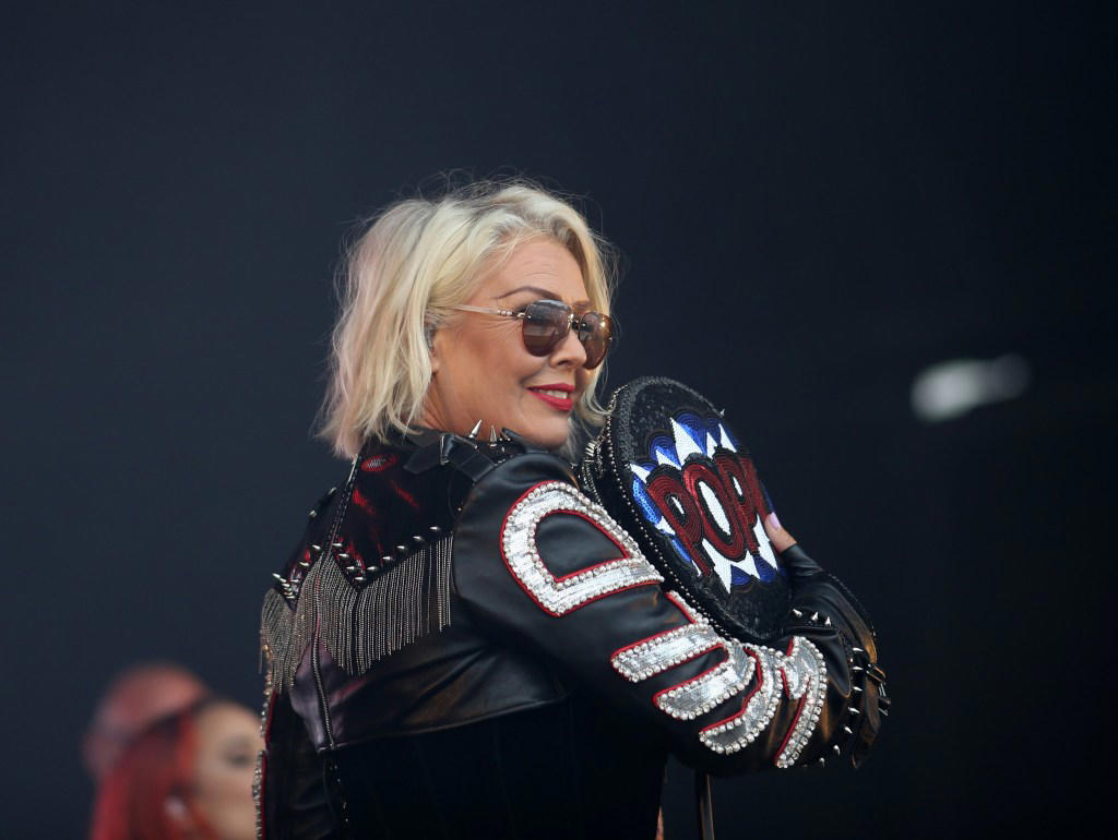1. Vanilla Ice, 2. The Cheeky Girls, 3. MC Hammer, 4. JB Gill, 5. Kim Wilde, 6. Russell Senior (Pulp), 6. Brian Cox, 7. Mark Feehilly (Westlife), 8. Miki Berenyi (Lush), 9. Dan Spitz (Anthrax), 10. Glenn Medeiros, 11. Tiffany, 12. Bill Berry (REM), 13. Alannah Currie (Thompson Twins), 14. Bruce Dickinson (Iron Maiden)