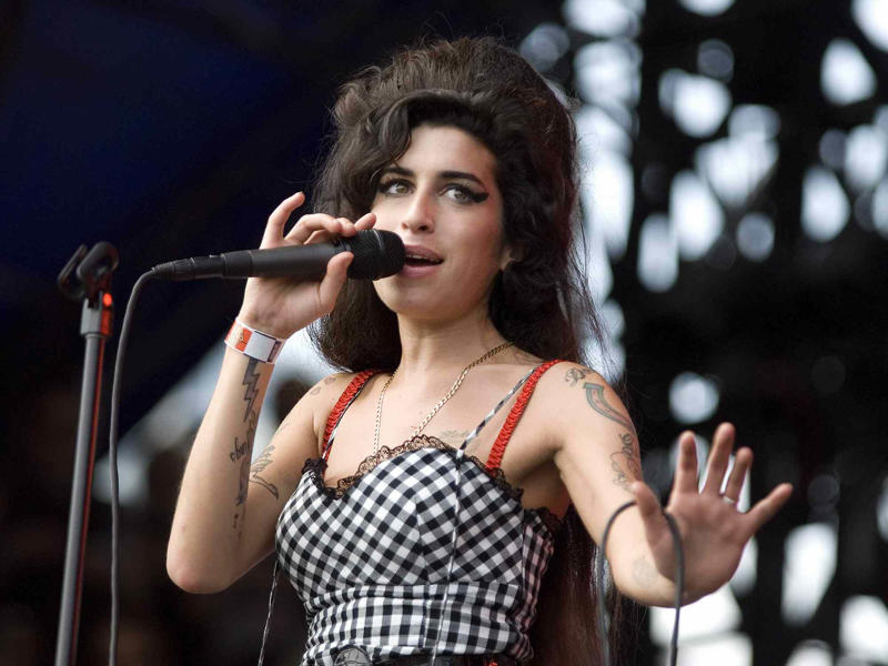 How did Amy Winehouse die?, When did Amy Winehouse die?, Where did Amy Winehouse die?, How old was Amy Winehouse when she died?, What were Amy Winehouse's last words?, How did the public react to Amy Winehouse's death?, What legacy did Amy Winehouse leave?