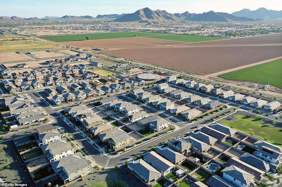 Report: Homes for sale flood US real estate market