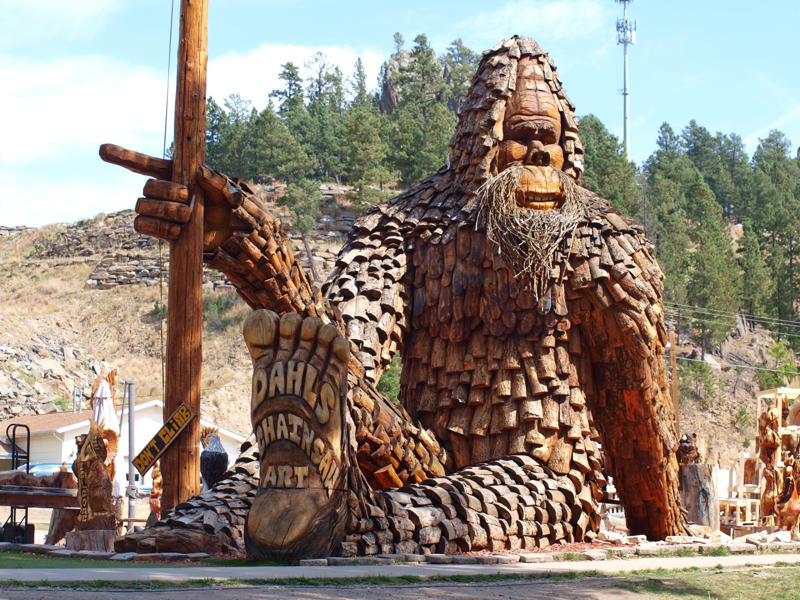 Krampus, Austria, Roman dragon, Italy, Korean dragon, South Korea, Baba Yaga, Poland, Aswang, Philippines, The Loch Ness Monster, UK, Coco, Spain and Portugal, Sasquatch, US, Yeti, Bhutan, Chinese Dragon, China, Griffin, Egypt, Livonian werewolf, Latvia, Giant, Malta, The Heinzelmännchen, Germany, Gnomes, Belgium, Leprechaun, Ireland, Swedish elf, Sweden