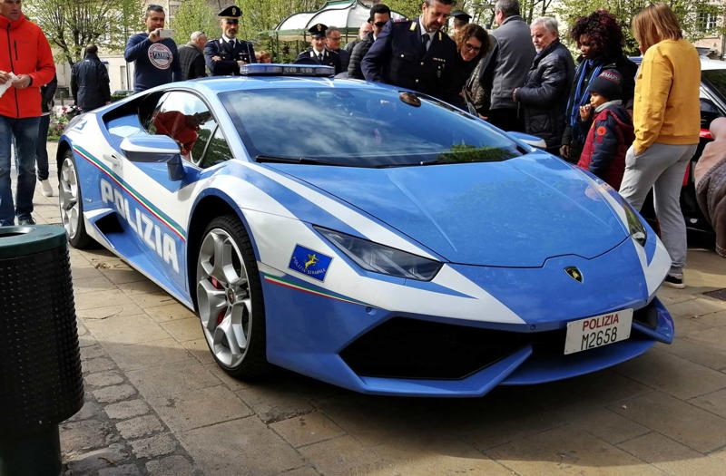 Lamborghini Huracan - Italy Lamborghini Gallardo - Italy, Lotus Evora - United Kingdom, Ford Police Interceptor - United States, Spyker C8 - Netherlands, Dodge Charger Pursuit - United States, Lotus Exige Cruiser - UK and Australia, Lamborghini Aventador - Dubai, Lamborghini Huracan - Italy, Bugatti Veyron - Dubai, Bentley Continental GT - Dubai, Ferrari 458 - Italy, Ford Mustang - Italy, Mitsubishi Lancer - Indonesia, Ferrari LaFerrari - Dubai, Porsche 911 Carrera - Austria