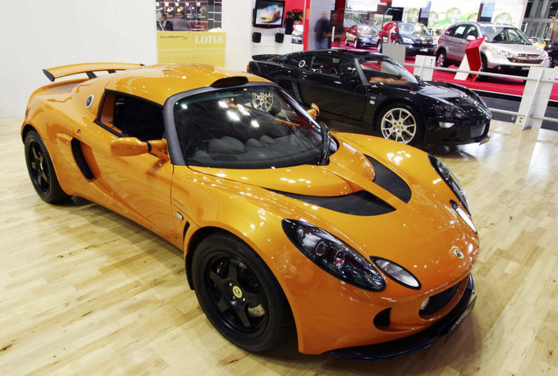 Lotus Exige Cruiser - UK and Australia Lamborghini Gallardo - Italy, Lotus Evora - United Kingdom, Ford Police Interceptor - United States, Spyker C8 - Netherlands, Dodge Charger Pursuit - United States, Lotus Exige Cruiser - UK and Australia, Lamborghini Aventador - Dubai, Lamborghini Huracan - Italy, Bugatti Veyron - Dubai, Bentley Continental GT - Dubai, Ferrari 458 - Italy, Ford Mustang - Italy, Mitsubishi Lancer - Indonesia, Ferrari LaFerrari - Dubai, Porsche 911 Carrera - Austria