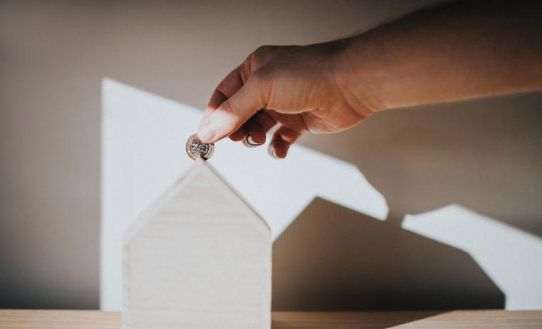 Title splitting, Bulk-buying vs supply and demand, Bridging the gap, Confirming figures, Finding the right properties, 'Many people haven't heard of it', 'We travelled around the Caribbean while working about five hours a week', What to know about title splitting, Leasehold vs freehold