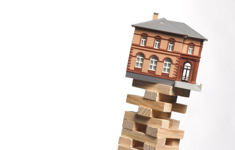 Title splitting, Bulk-buying vs supply and demand, Bridging the gap, Confirming figures, Finding the right properties, 'Many people haven't heard of it', 'We travelled around the Caribbean while working about five hours a week', What to know about title splitting, Leasehold vs freehold