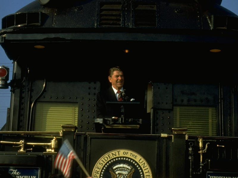 The car was last used by Ronald Reagan during a commemorative whistle-stop tour in Ohio in 1984. To carry the president, the unique armored car had enhanced security features., In the kitchen, an onboard chef had access to ovens and refrigerators., The car housed two staff members: a chef and a porter., The car included two guest bedrooms along with a presidential suite., The presidential suite included the president's sleeping area., The first lady's room was located parallel to the president's., A narrow hallway led from the staterooms to the observation deck., The observation lounge featured some of the presidential car's original furniture., During the refurbishment, a submarine escape hatch was added to the car.