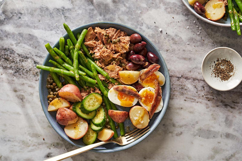 Peanut Chicken Protein Bowls, Philly Cheesesteak Cabbage Wraps, One-Pot Shrimp Primavera, Cheesy Asparagus Stuffed Chicken, Seitan Lomo Saltado, Greek Power Bowls, Cottage Cheese Alfredo, High-Protein Chicken Parm Pizza , Peanut Chickpea Protein Bowls, Goddess Bowls, Greek Salad Cottage Cheese Bowl, Chicken Shawarma Sheet-Pan Dinner, Nicoise Salad, High-Protein Creamy Chicken & Gnocchi, Chicken Club Egg White Wrap