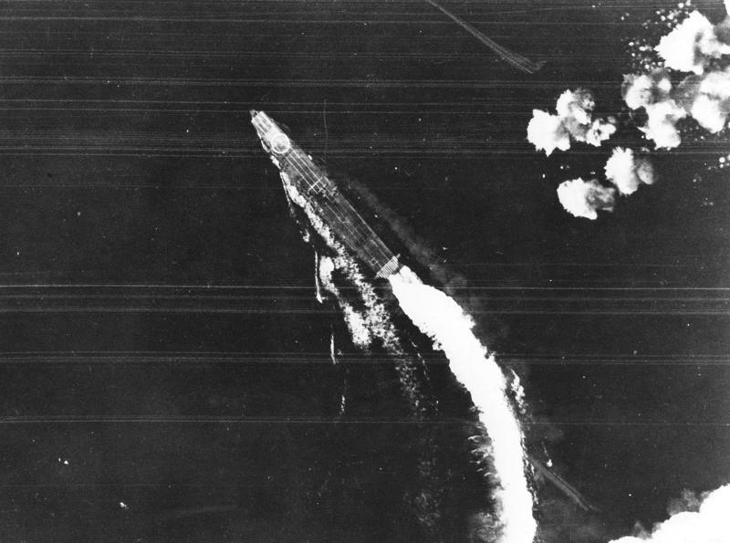 終戦と聞いて気が抜けた, 偵察員として、真珠湾攻撃に参加, 無敵を誇ってきた日本海軍機動部隊、壊滅, 雷撃とはチームプレー