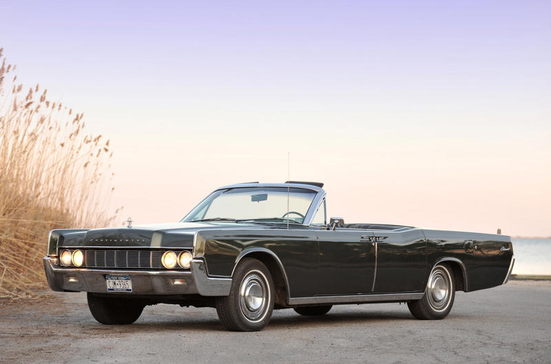 Lincoln Continental (7.6-litres) Forget downsizing., Lamborghini Aventador (6.5-litres), Rolls-Royce Silver Shadow (6.75-litres), Mercedes-Benz 450SEL 6.9 (6.8-litres), Lister Storm (7.0-litres), Plymouth Barracuda (7.2-litres), Dodge Charger R/T (7.2-litres), Aston Martin One-77 (7.3-litres), Pagani Zonda S (7.3-litres), Lincoln Continental (7.6-litres), Rolls-Royce Phantom II (7.7-litres), Bentley 8-Litre (8.0-litres), Bugatti Veyron (8.0-litres), Chevrolet Suburban (8.1-litres), Cadillac Eldorado (8.2-litres), Dodge Ram (8.3-litres), Dodge Viper (8.4-litre), Bugatti Royale (12.7-Litre), Cadillac Sixteen Concept (13.6-litres), Napier-Railton (23.9-litres)