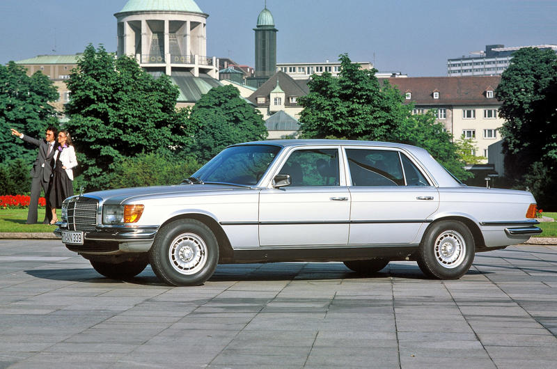 Forget downsizing., Lamborghini Aventador (6.5-litres), Rolls-Royce Silver Shadow (6.75-litres), Mercedes-Benz 450SEL 6.9 (6.8-litres), Lister Storm (7.0-litres), Plymouth Barracuda (7.2-litres), Dodge Charger R/T (7.2-litres), Aston Martin One-77 (7.3-litres), Pagani Zonda S (7.3-litres), Lincoln Continental (7.6-litres), Rolls-Royce Phantom II (7.7-litres), Bentley 8-Litre (8.0-litres), Bugatti Veyron (8.0-litres), Chevrolet Suburban (8.1-litres), Cadillac Eldorado (8.2-litres), Dodge Ram (8.3-litres), Dodge Viper (8.4-litre), Bugatti Royale (12.7-Litre), Cadillac Sixteen Concept (13.6-litres), Napier-Railton (23.9-litres)
