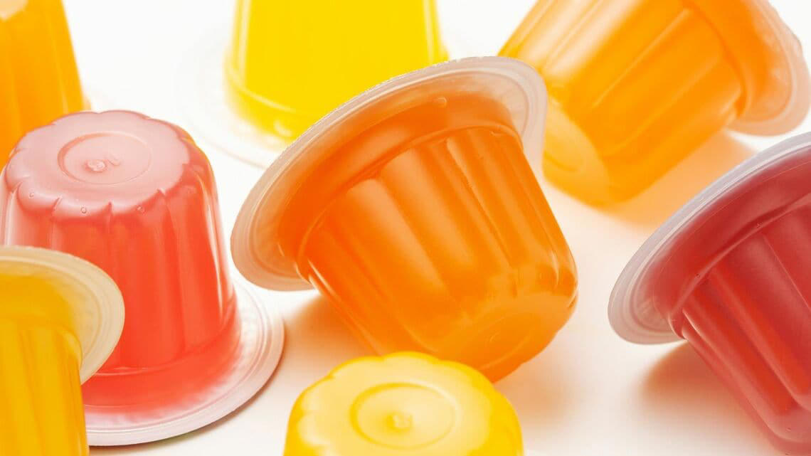 見た目も鮮やかな子どものおやつ, 「清涼飲料水の正体」は…, 「ポーションゼリー」の正体は？, 「日本でもEUと同等の基準を設けるべきだ」との意見も, 簡単に作れる「無添加ヘルシーおやつ」はたくさんある