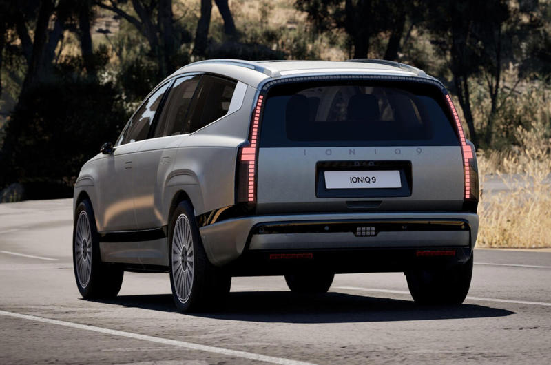 Hyundai Ioniq 9 Alpine A390, Ariel E-Nomad, Aston Martin EV, Audi Q6 Sportback 4x4 Dakar, Bentley EV, Cadillac Vistiq, Chevrolet Bolt, Ferrari EV, Fiat Grande Panda, Hyundai Ioniq 9, Hyundai Nexo, Jeep Recon, Lucid Gravity, Nissan Ariya Nismo, Peugeot e-408, Range Rover Electric, Range Rover Sport EV, Renault 4, Rivian R2, Rivian R3, Suzuki e-Vitara, Aehra SUV, Alfa Romeo Giulia, Audi electric 4x4, Mercedes GLB, Mercedes V-Class, Genesis GV60 Magma, Mercedes GLC, Nissan Leaf, Smart #5, Alfa Romeo Stelvio, Toyota Tacoma EV, Jeep Cherokee EV, Alpine A490, Genesis Neolun (GV90), Honda O Series SUV, Jaguar SUV, Porsche Cayenne Coupe EV, Kia EV3 GT, Jeep Wrangler EV, Lamborghini Lanzador, Land Rover Discovery EV, Tesla Model Y Performance, Mercedes-AMG SUV, Scout Traveler