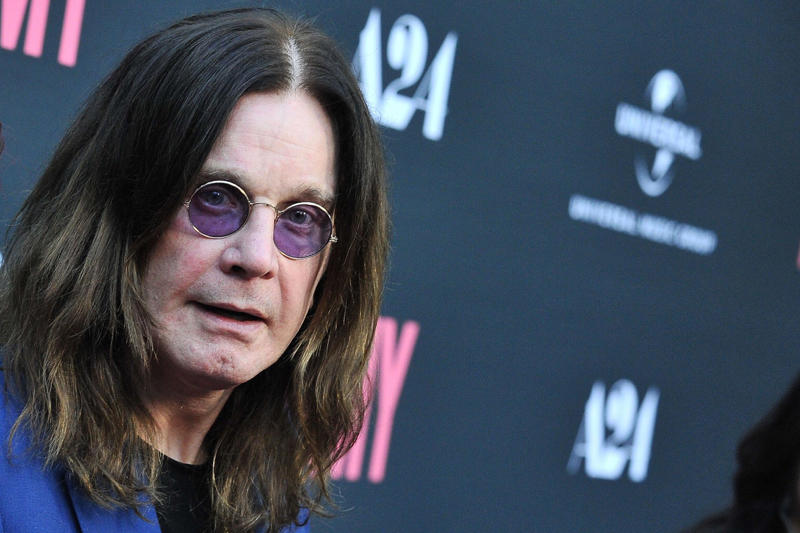 Metal rods in his spine Ozzy Osbourne's death, Years of battling health problems, Parkinson's, He described the illness as "h*ll", Not everything was due to Parkinson's, Injury caused by an ATV accident, Little by little he became immobile, “I carried on working with it", Metal rods in his spine, In 2019, "everything came undone", Four operations between 2019 and 2023, "I can't do it anymore", He gave one last show, "You've got no idea how I feel", His last Instagram post