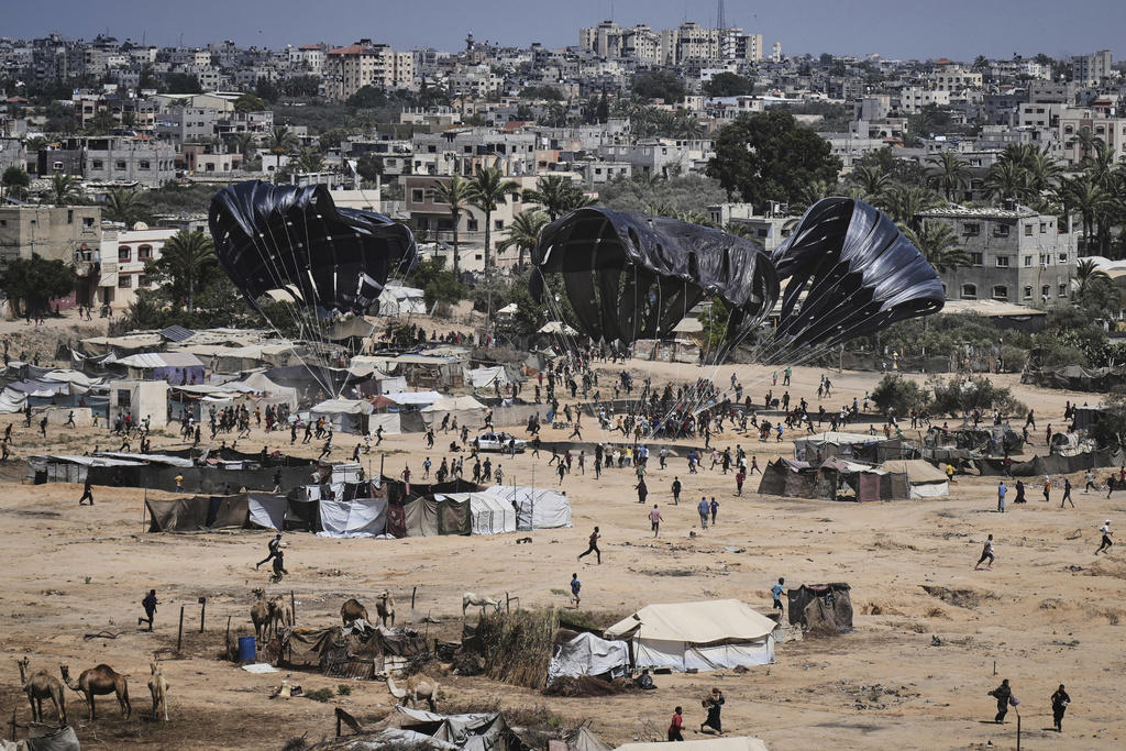 A lack of trust, Aid missions still face ‘constraints’, Breakdown of law and order, Uncertainty and humiliation